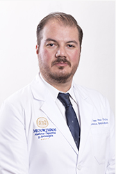Dr. César Omar Rizo Palos.jpg